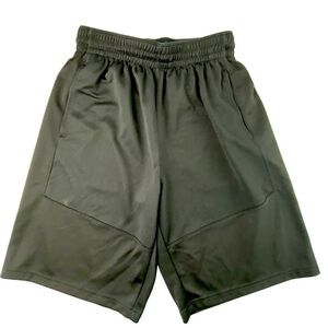 CSG. black athletic basketball shorts men's size medium